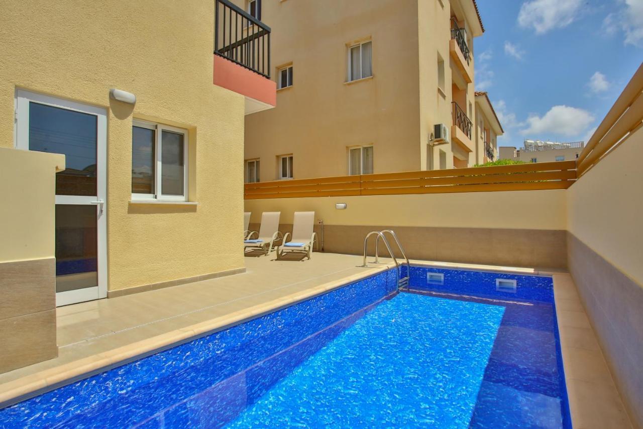 Star House Paphos Exterior foto