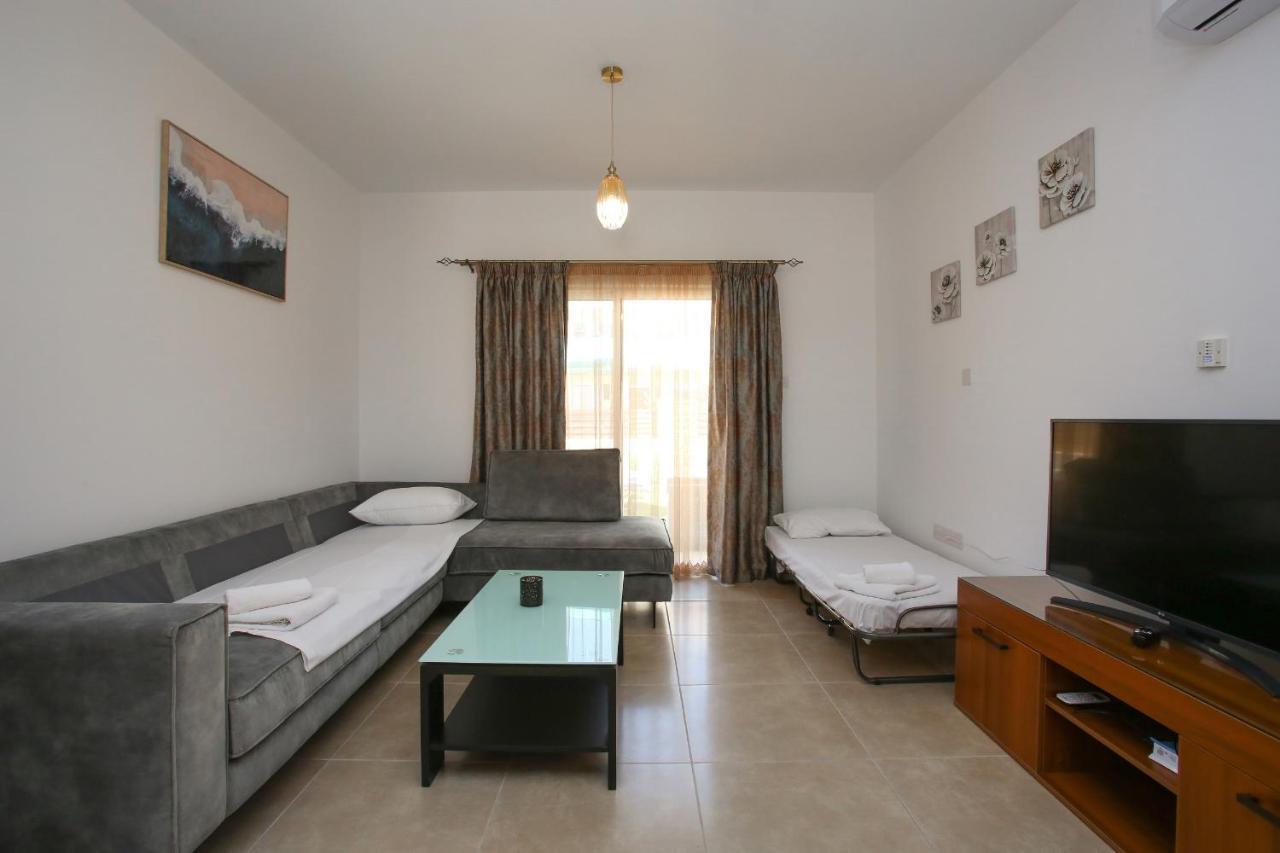 Star House Paphos Exterior foto